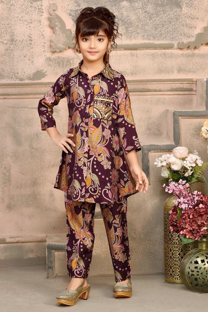 beautiful trending Dress Winter Friendly Kids Girls Co Ords Sets 1955